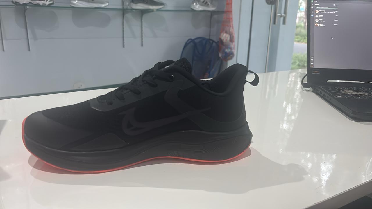 Radeon Lifestyle-9 Shoe for Men